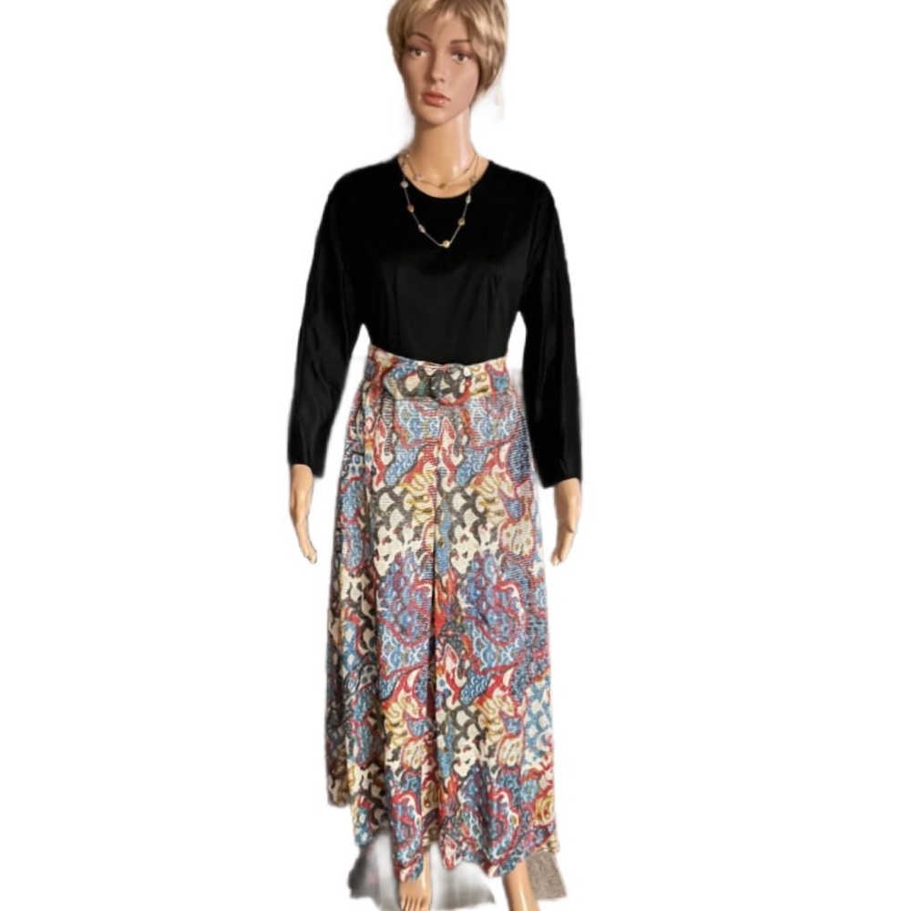Lounge Craft ~Medium ~ Geometric ~ Multi-Colors W/ Metallic Thread ~Maxi ~Dress
